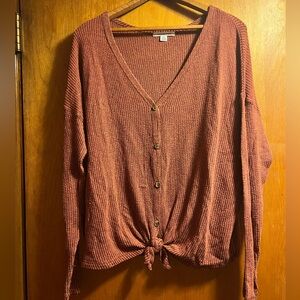 American Eagle Light Sweater